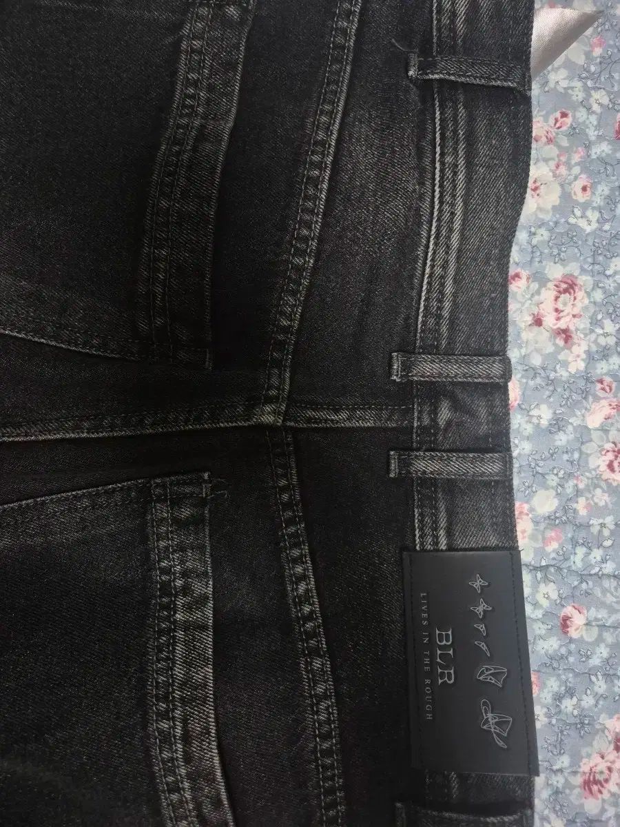  M BLR ダブル トライダン ト ウォッシュド ワイド デニム パンツ ブラック その他 デニム ジーンズ