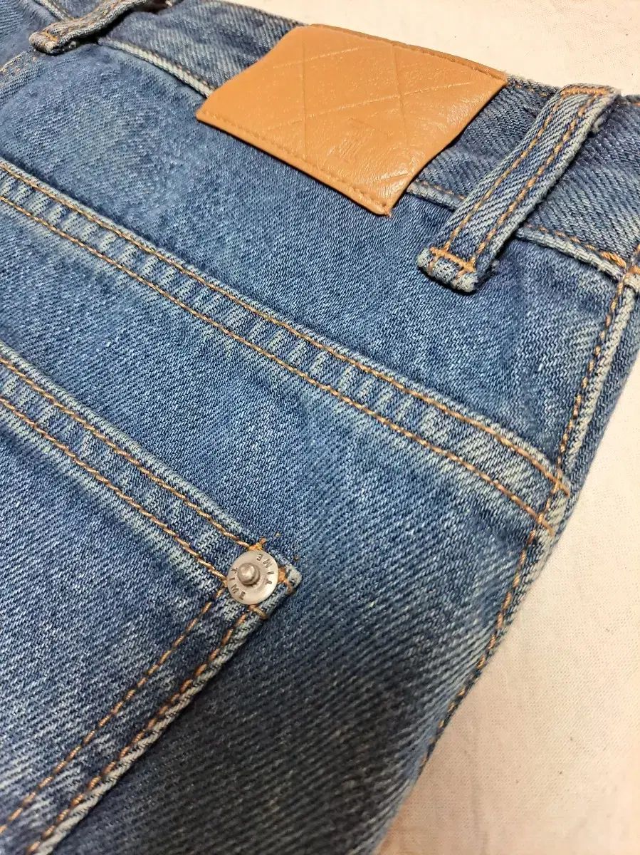 ヘム クロップド