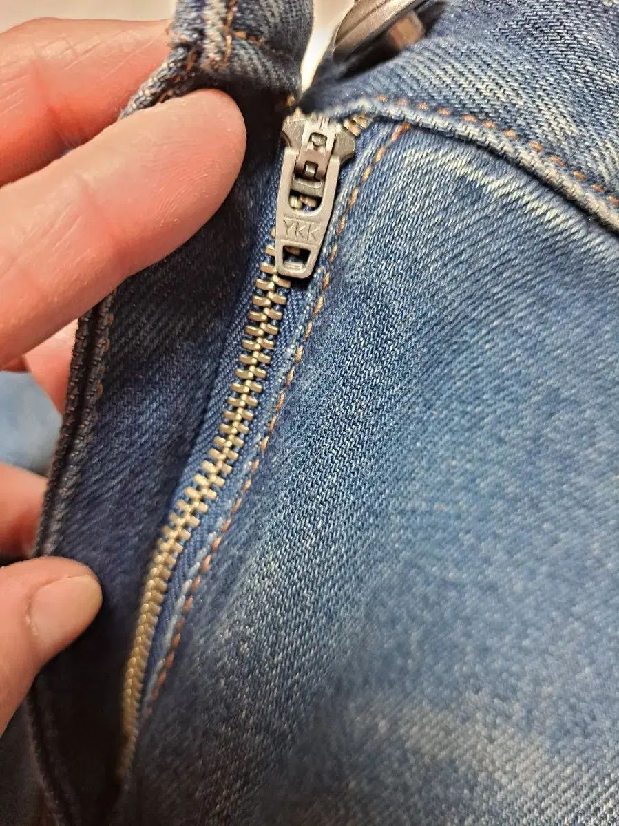 ハンサムタイム 2025 プレイド ヘム クロップド デニム パンツ DECORATOM_COM_BR