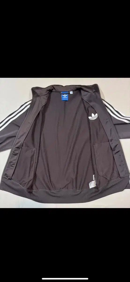 チョコブラウン ジャージ