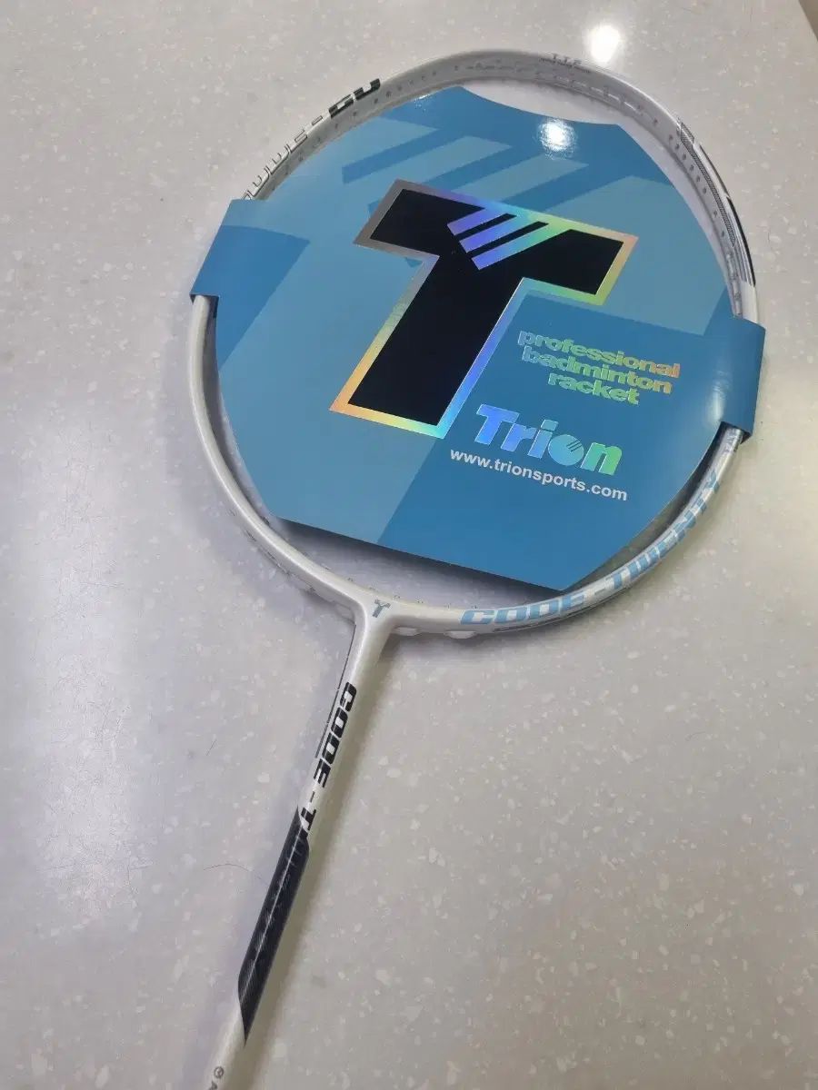 2025 トライオン コード 20 バドミントン ラケット