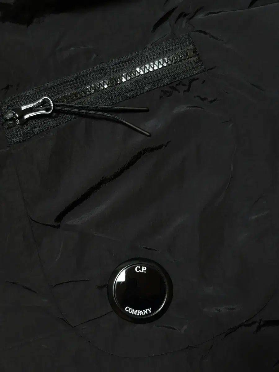 52 サイズ C.P. COMPANY シーピーカンパニー ナイロン クロム レンズ パンツ