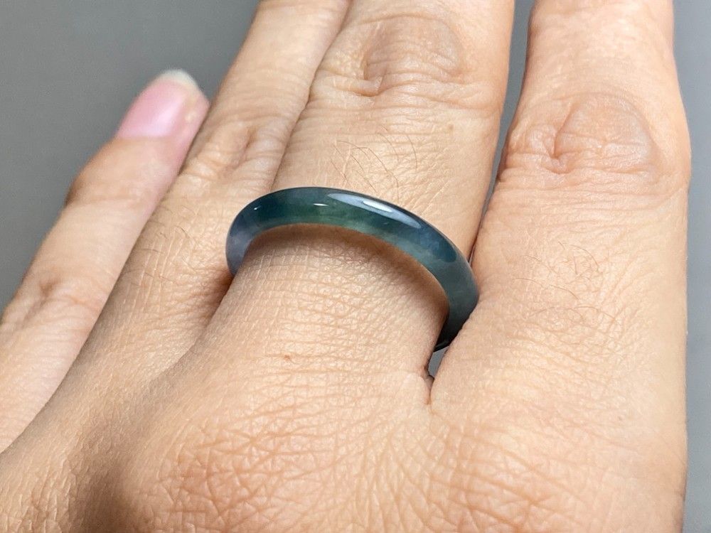 L14-197 氷糯種 紺色 18.5号 グアテマラ産 A貨 本翡翠 くりぬき リング