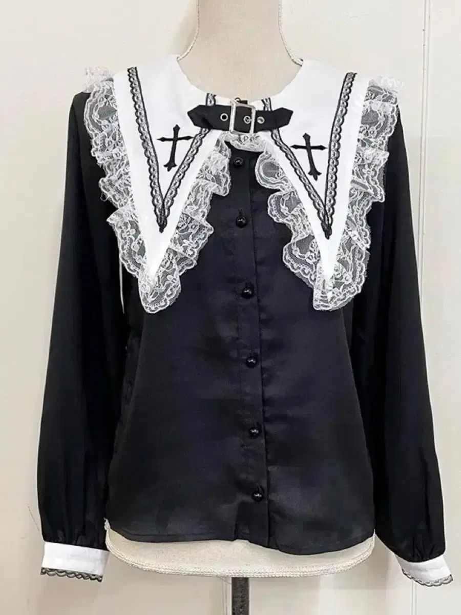 地雷 マーズ フリル 十字架ブラウス ノエミー チェック スカパン