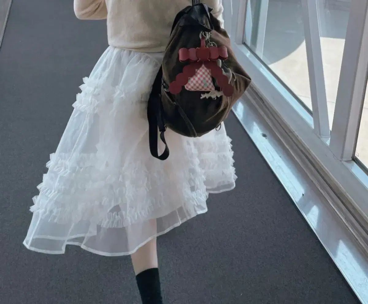 アオプト オーガンザ フリル スカート s