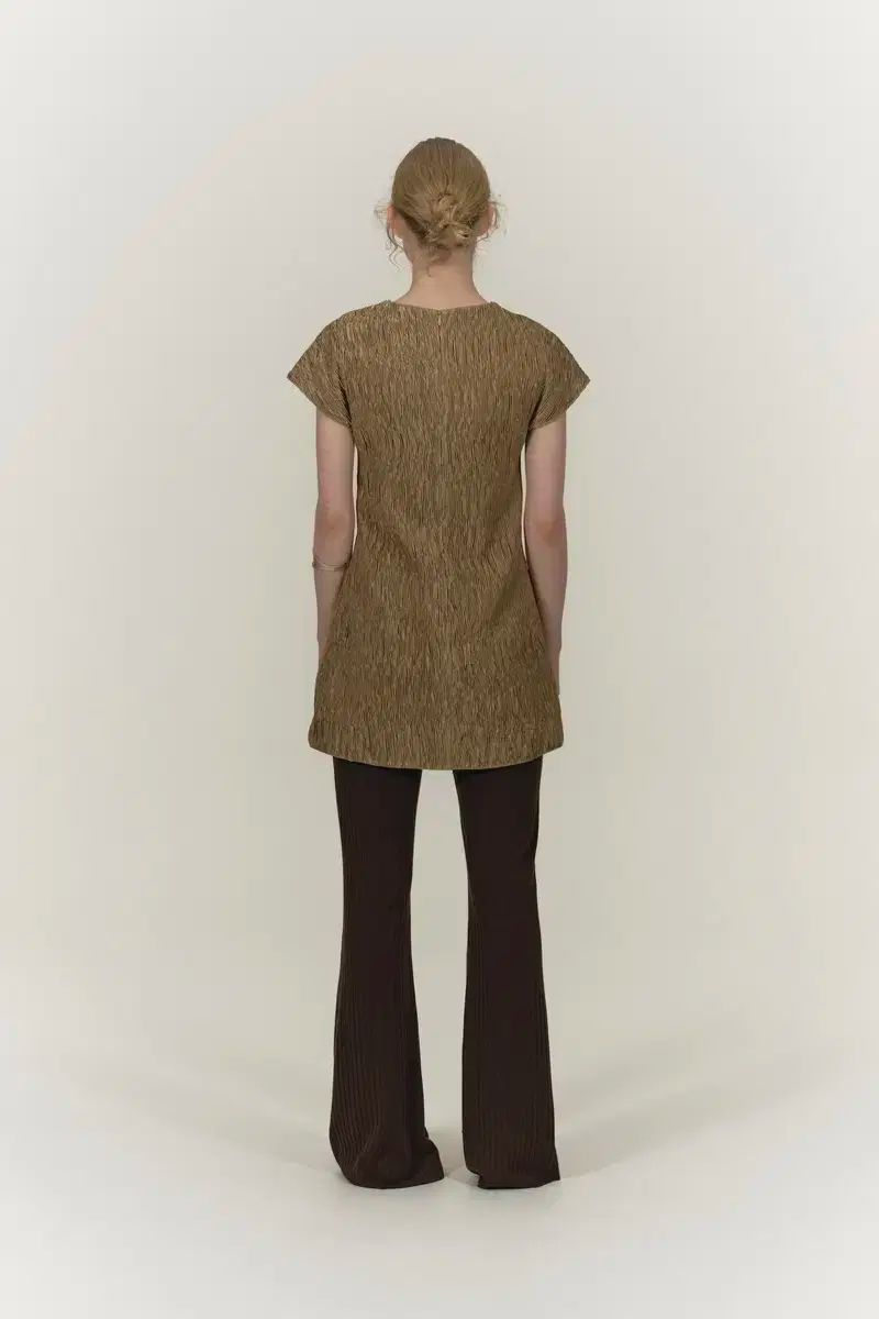 サテン プリーツ