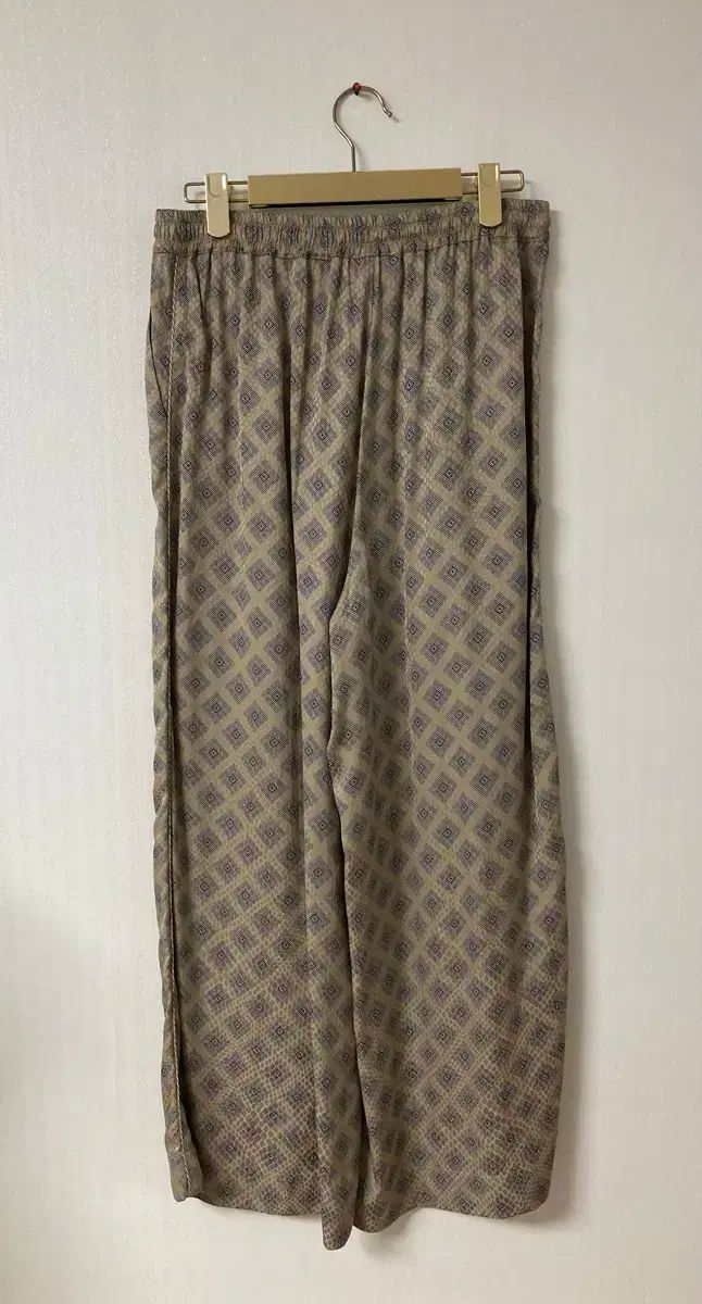 あんさんぶるスターズ あんスタ サイズ pierre louis mascia ズボン