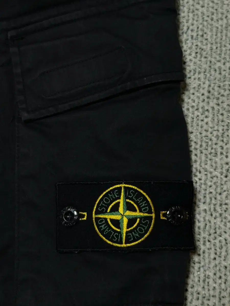 STONE ISLAND