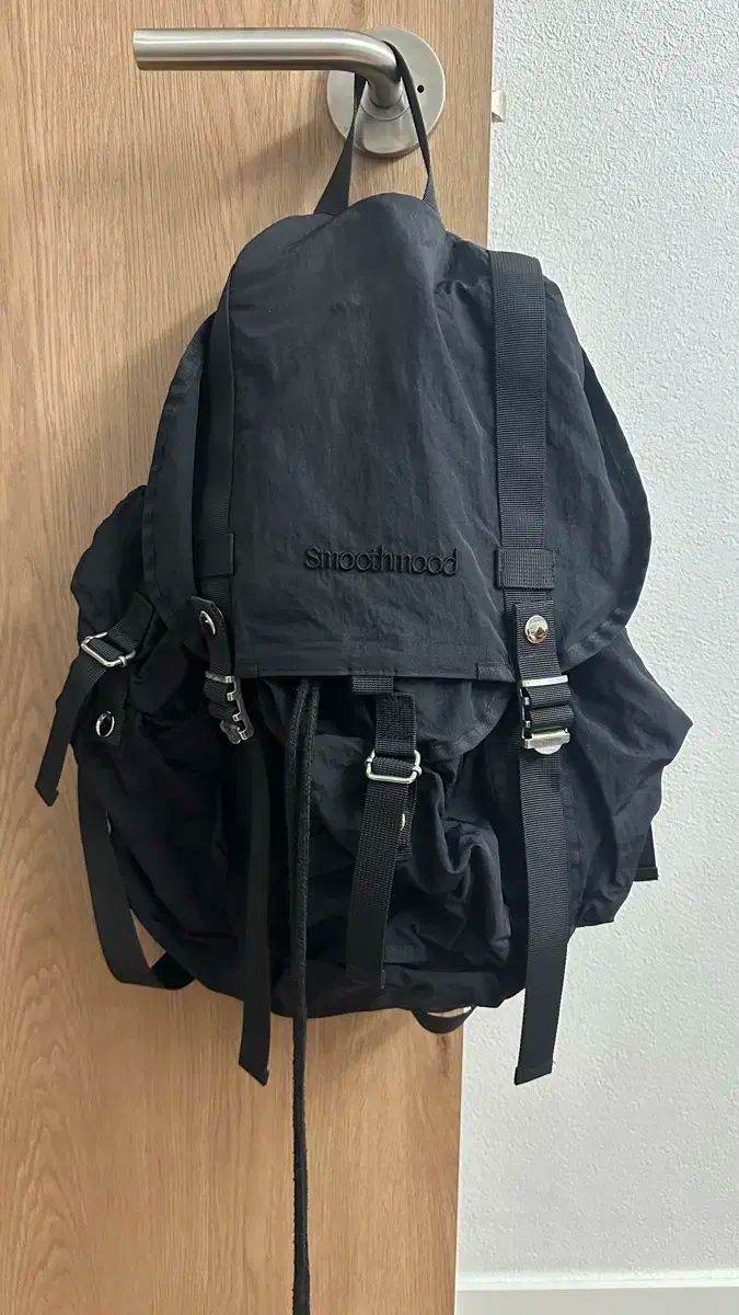 Smooth Mood Off Duty バックパック ブラック