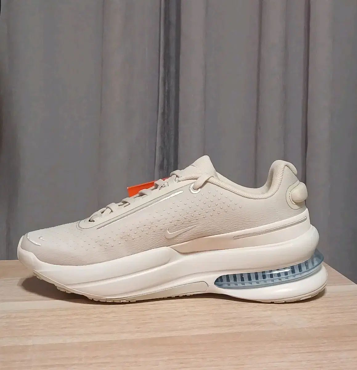 ナイキ エアズーム アップターンSC 235サイズ 箱なし