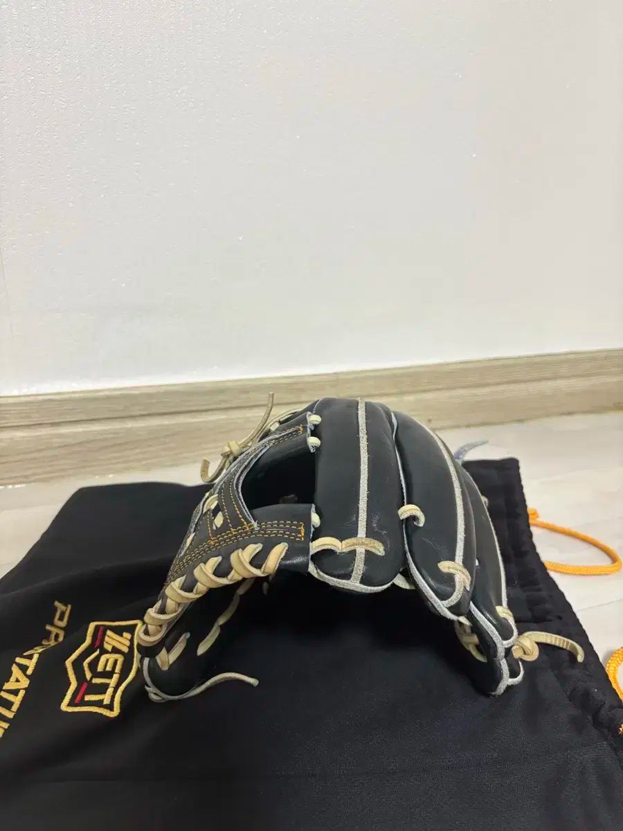 日本 ゼット プロステイタス 内野 グローブ ネイビーキャメル