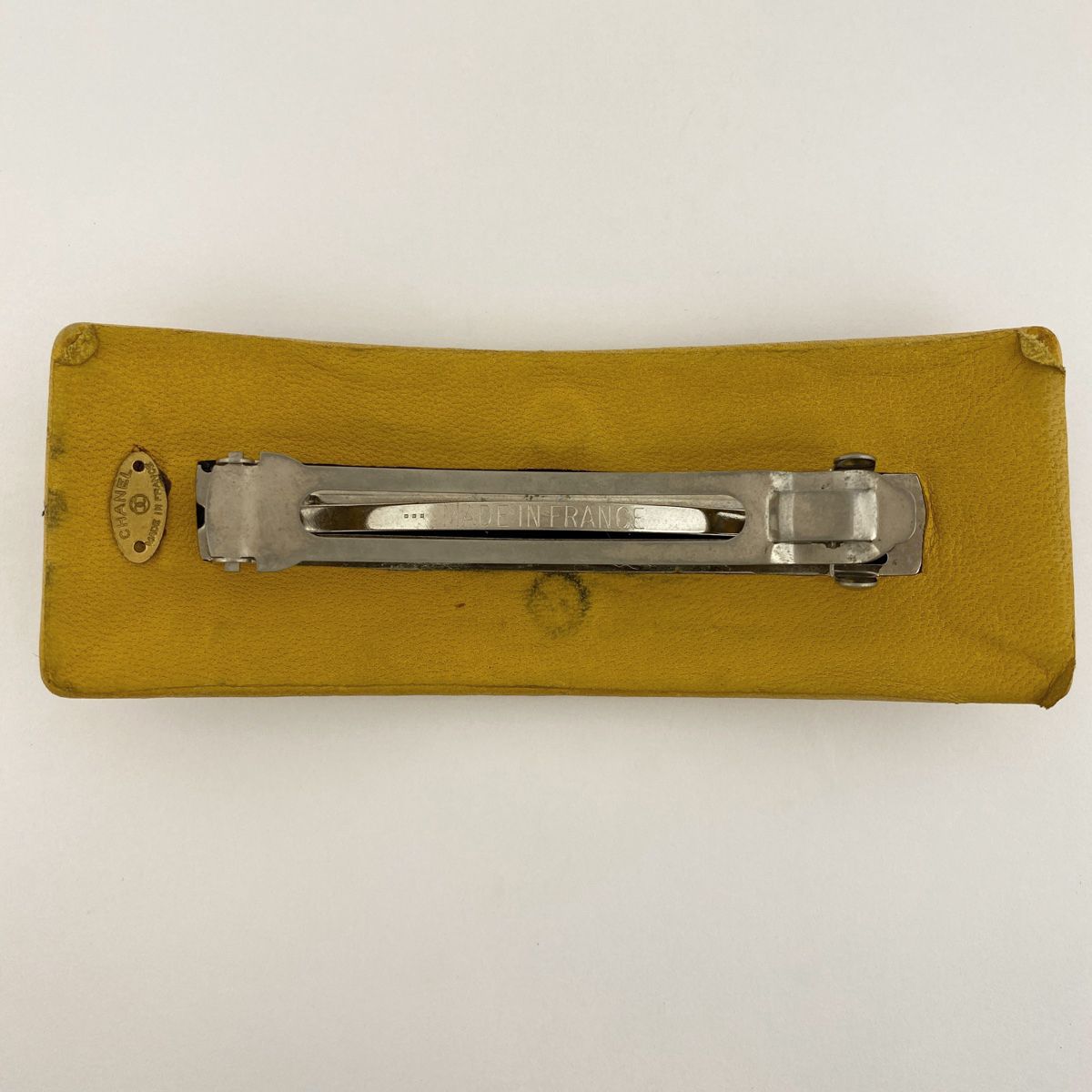 シャネル CHANEL ココマーク バレッタ CCマーク 髪留め 髪飾り ヘアクリップ バレッタ レザー イエロー レディース