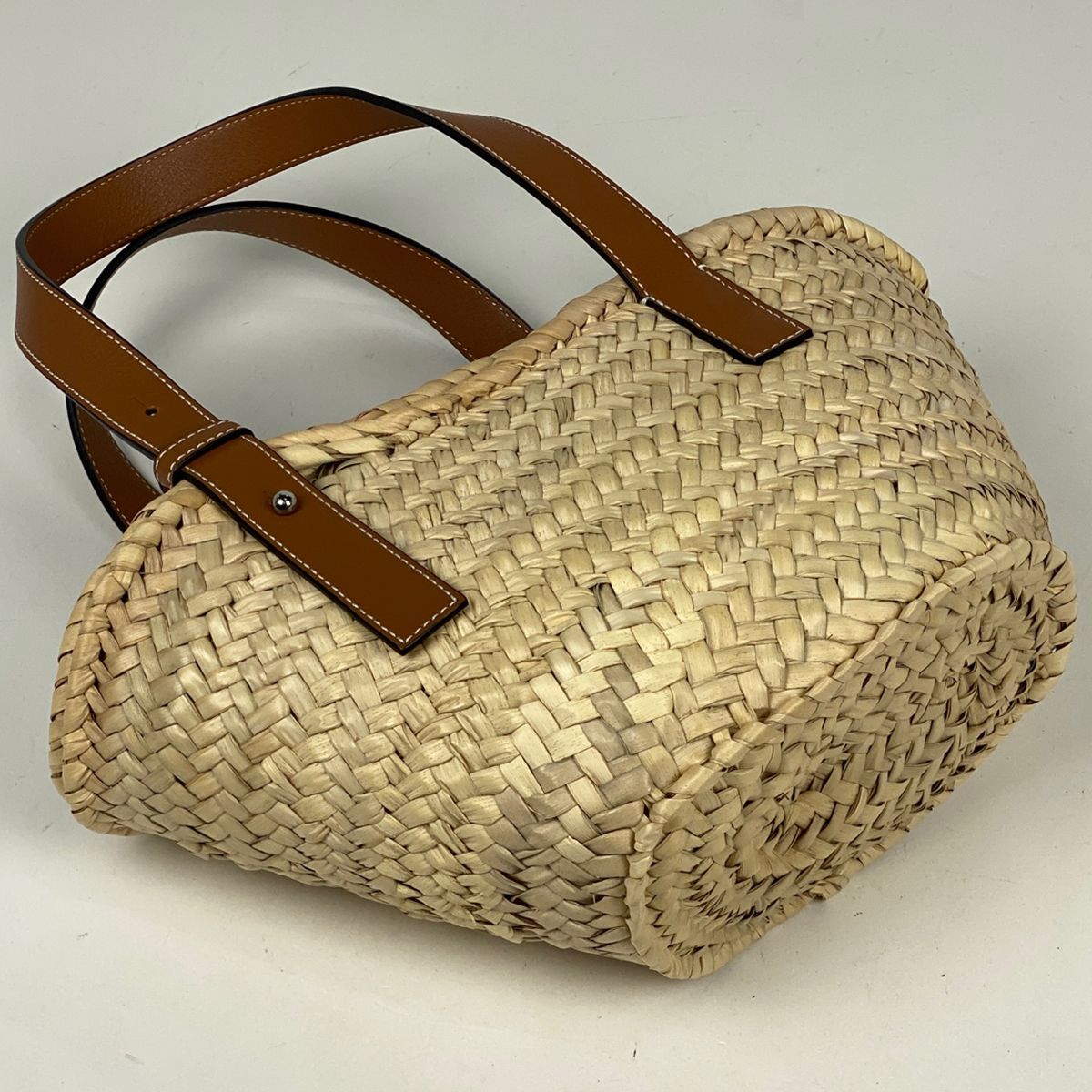 ロエベ LOEWE バスケットバッグ スモール かごバッグ アナグラム ヤシ