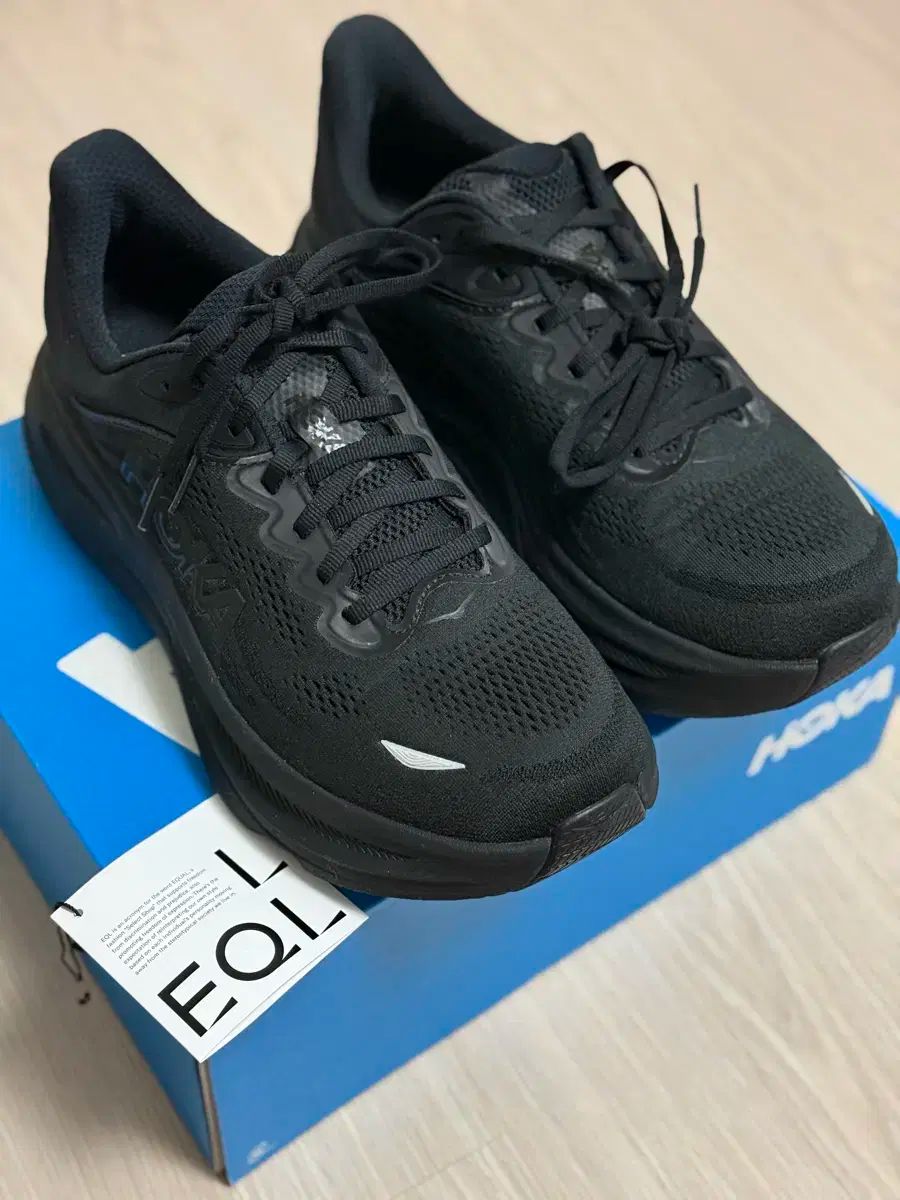 HOKA ONE ONE ホカオネオネ ボンダイ9 ワイド ブラック 280