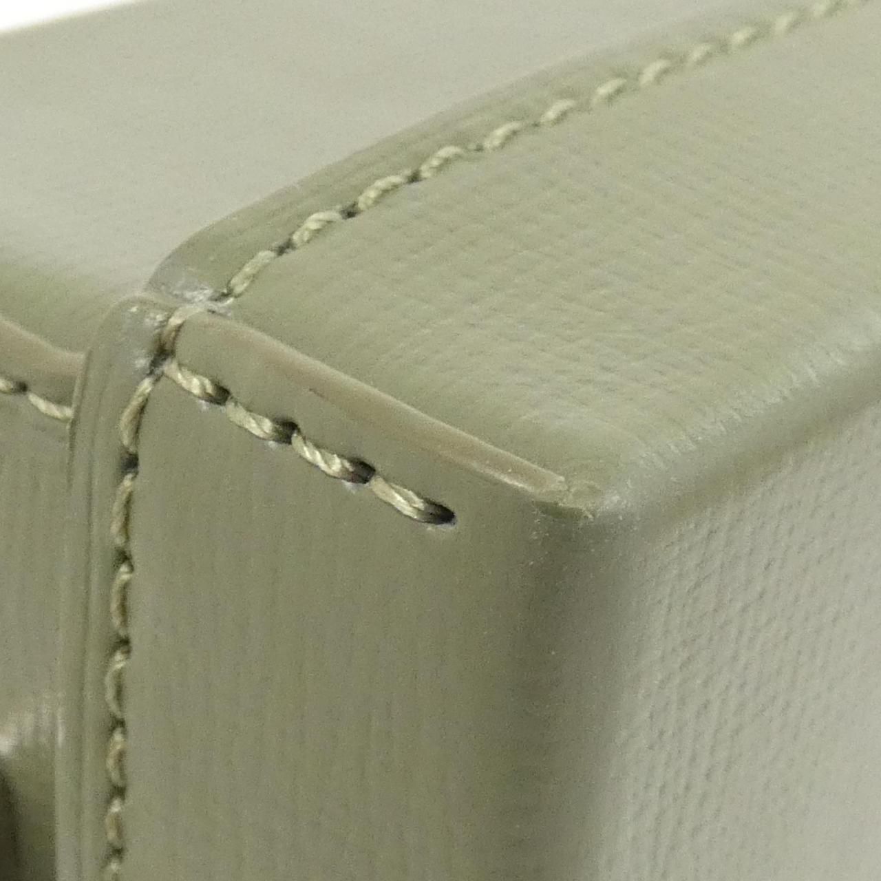 ショッパー クラッチ