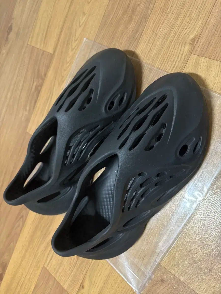 イージー フォームランナー オニキス 285