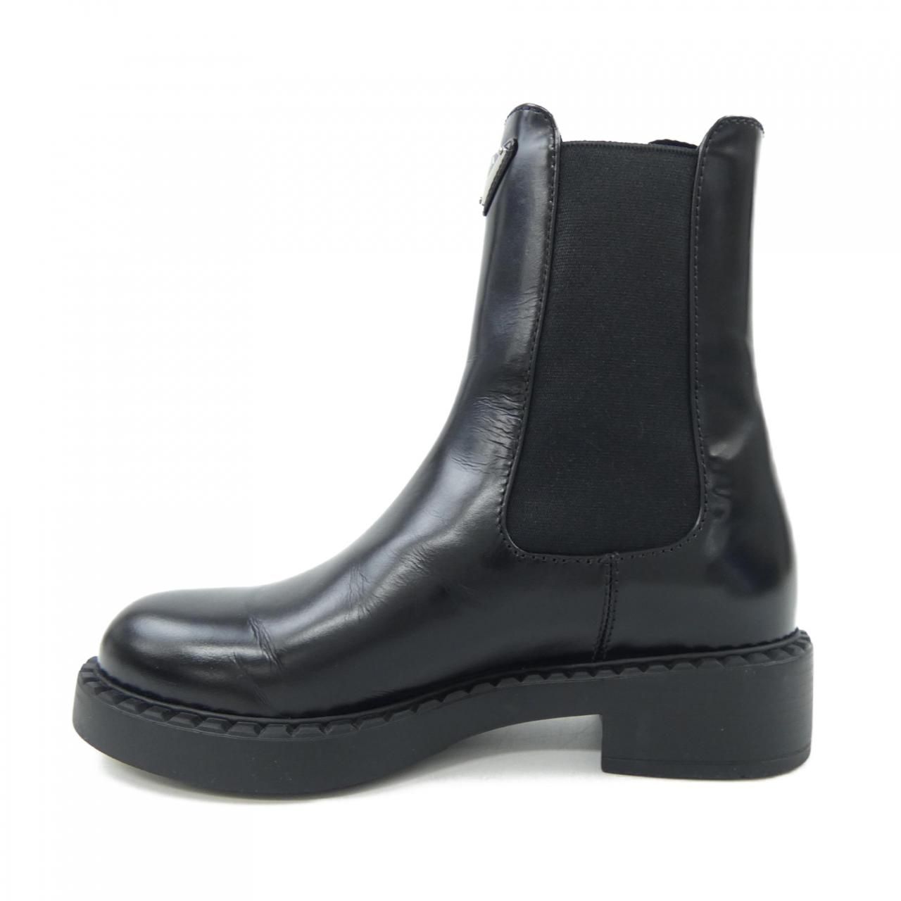プラダ PRADA 1U251N トライアングルロゴ ブーツ