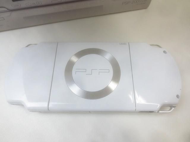 セラミックホワイト