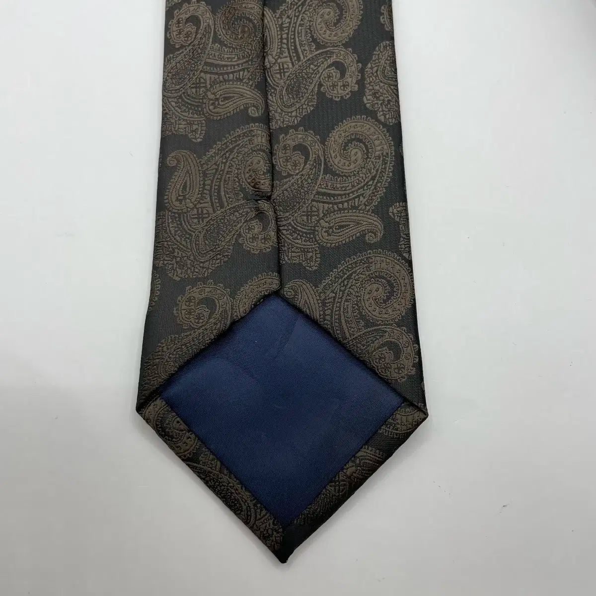 タイユアタイ Tie Your Tie グリーンペイズリー系セッテピエゲ美品