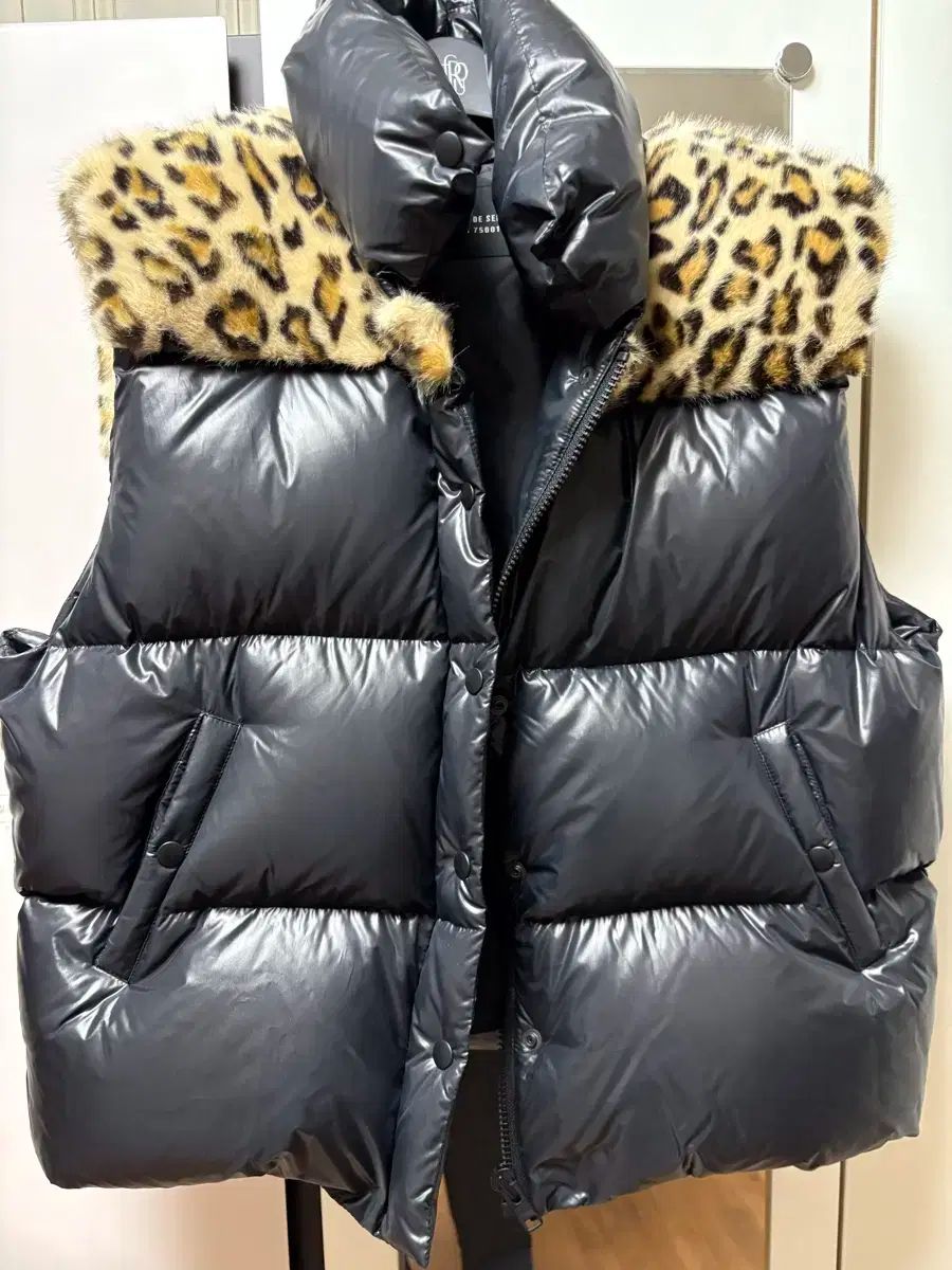 フロッドセルナンバー プロジェクト レオパード ファー ダウン ベスト