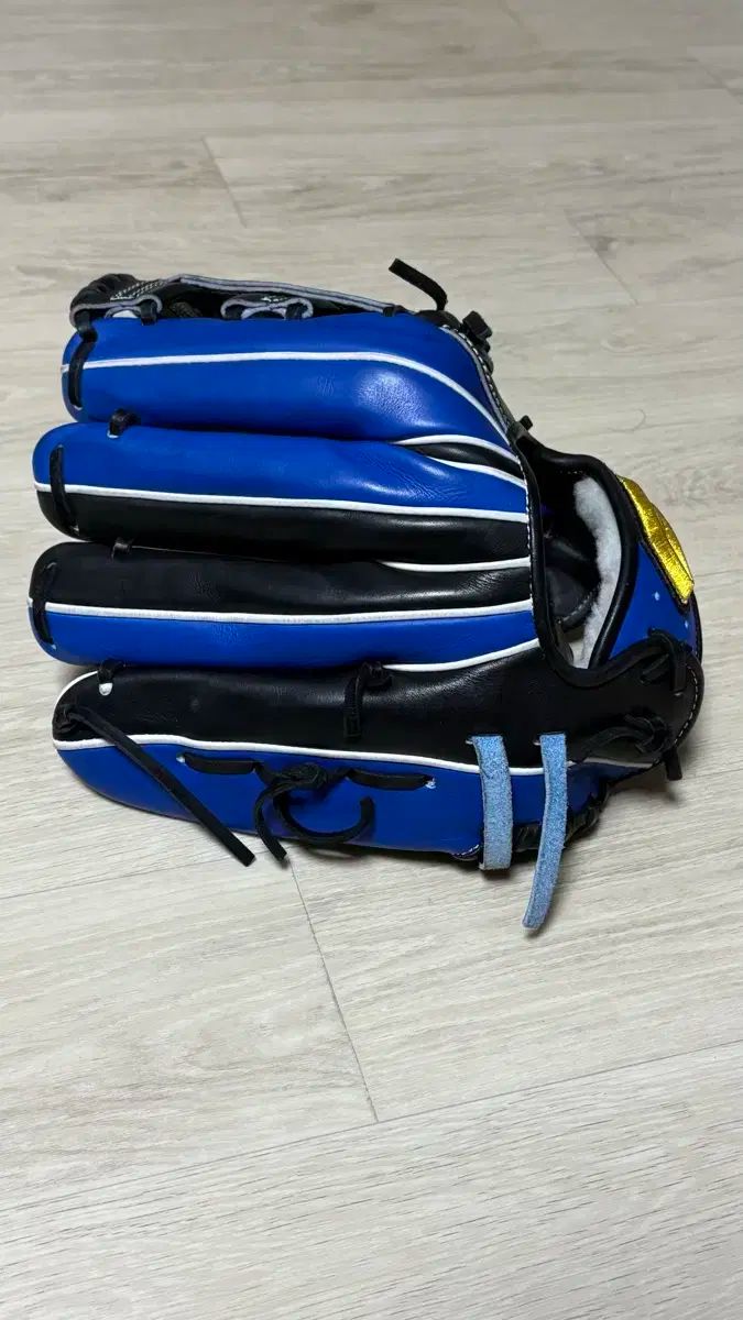  GOLD Supreme アセンティック 内野グローブ 羊 モデル その他 グローブ