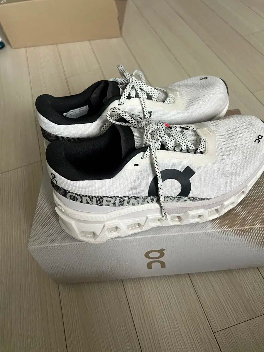 単ランニング クラウド MONSTER 2 白 プロスト OLIVEOS_COM_TR