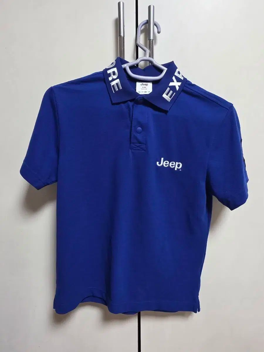お得，新作登場 Jeep キッズ ブルー ポロ Tシャツ Tシャツ