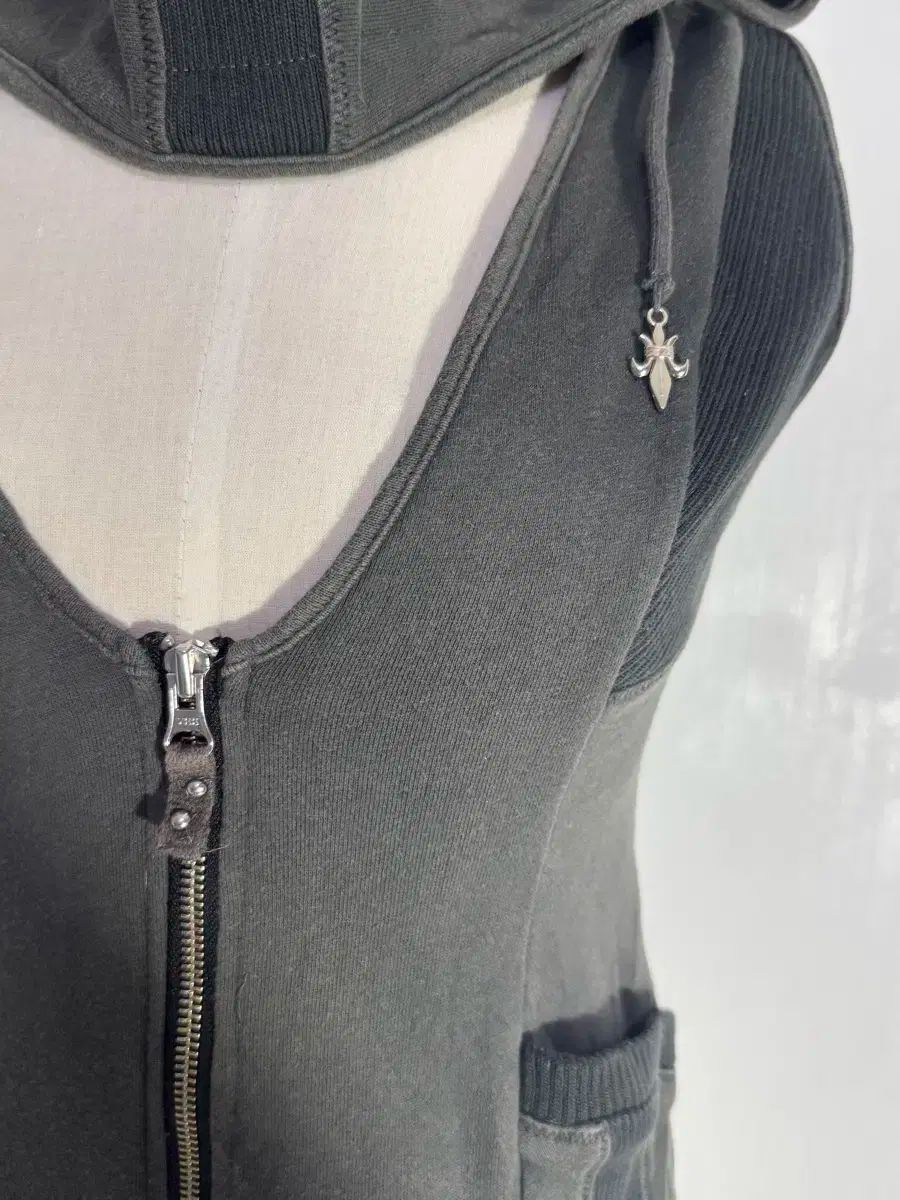  Ozz croce フード ベスト オーズ単 ベスト ジレ ベスト ジレ ビスチェ