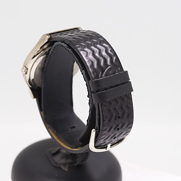  級 箱 替えベルト付 稼働 メルセデスベンツ リミテッド QZ ホワイト文字盤 メンズ腕時計 2908000 10 NBG SMZ 腕時計(クォーツ) 腕時計(アナログ)