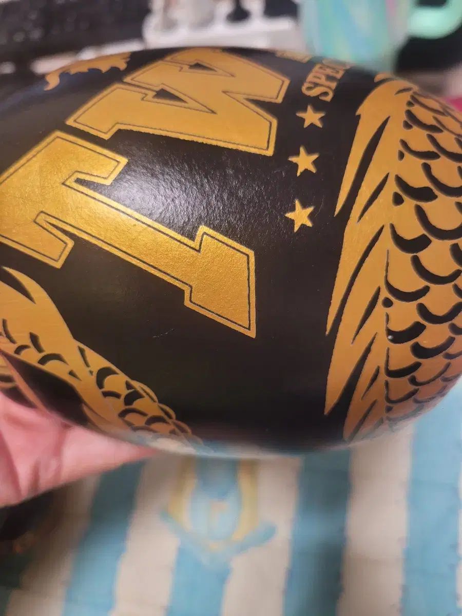  TWINS ボクシンググローブ 12 oz ブラック Dragon その他 ボクシング