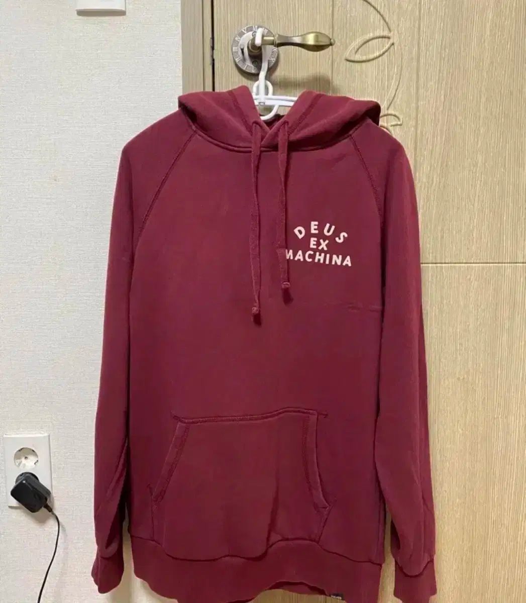 デウス フーディー Tシャツ バーガンディ S