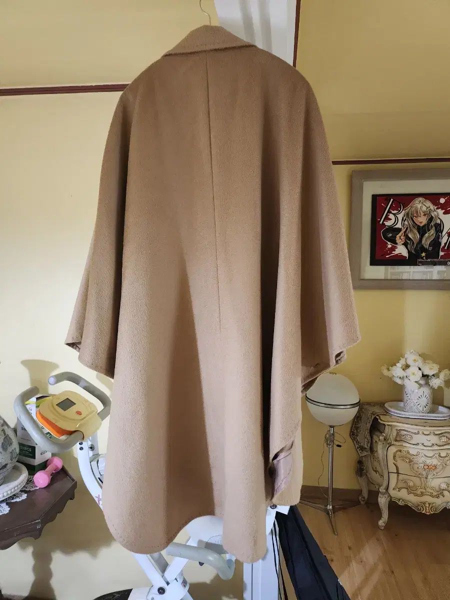 TASI NEW YORK ブランドのケープ コート