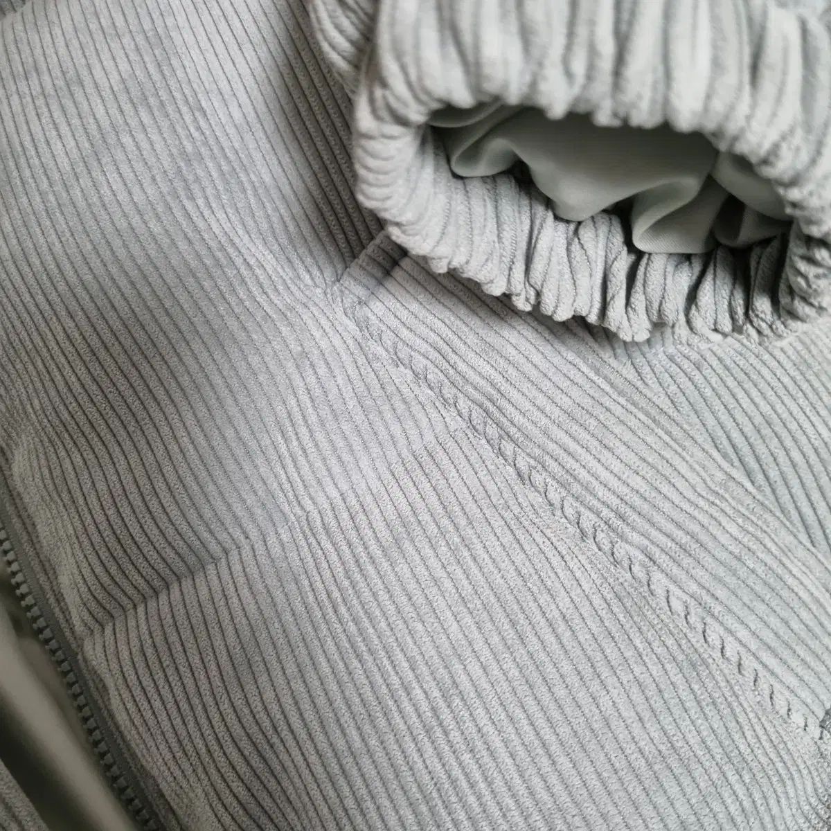 コーデュロイ ダウンパファー