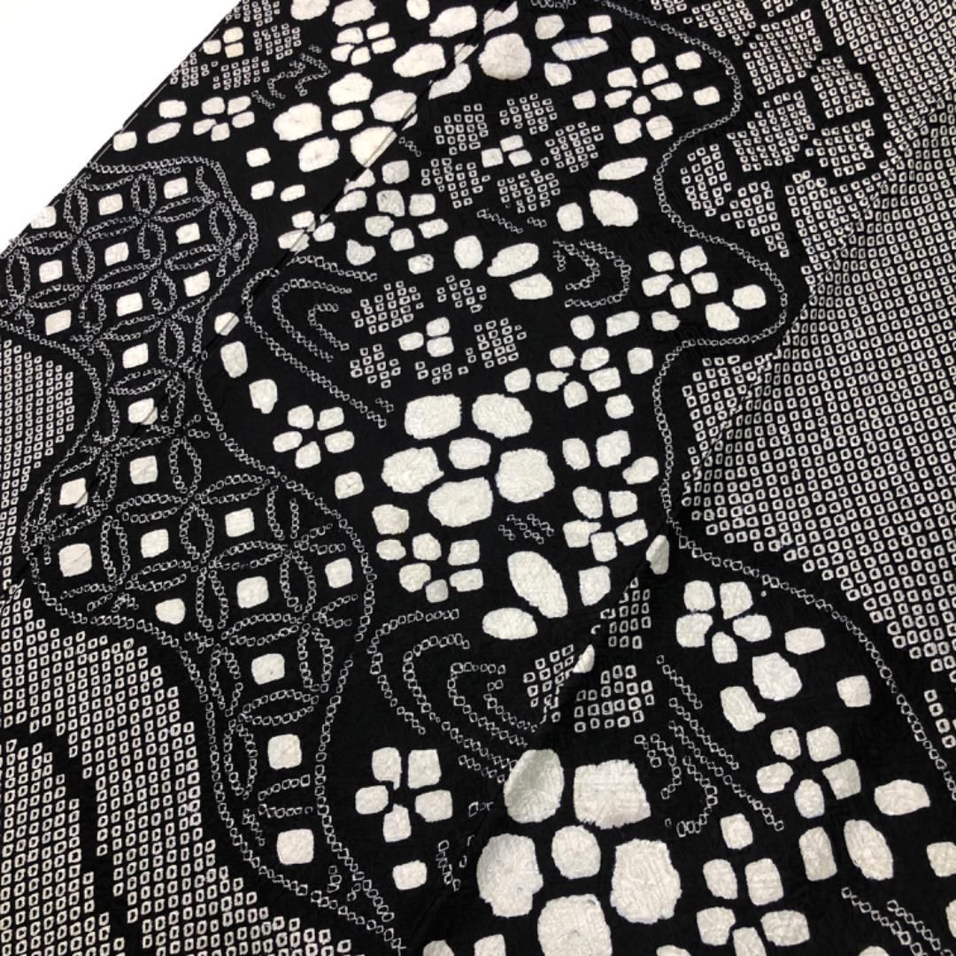 訪問着 総絞り 流水に花模様 七宝 黒色 ガード加工 しつけ糸 K-5426