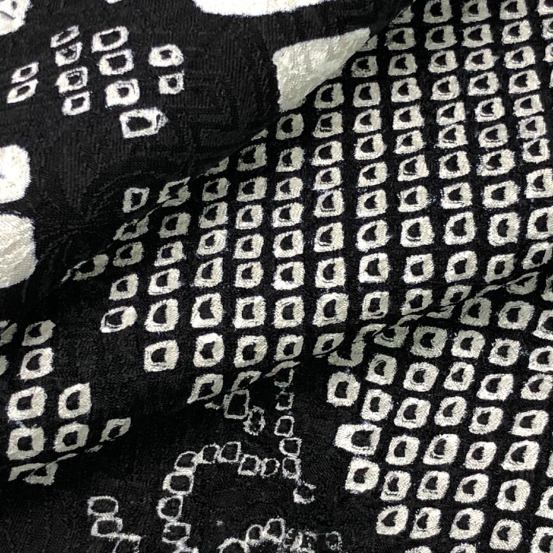 訪問着 総絞り 流水に花模様 七宝 黒色 ガード加工 しつけ糸 K-5426