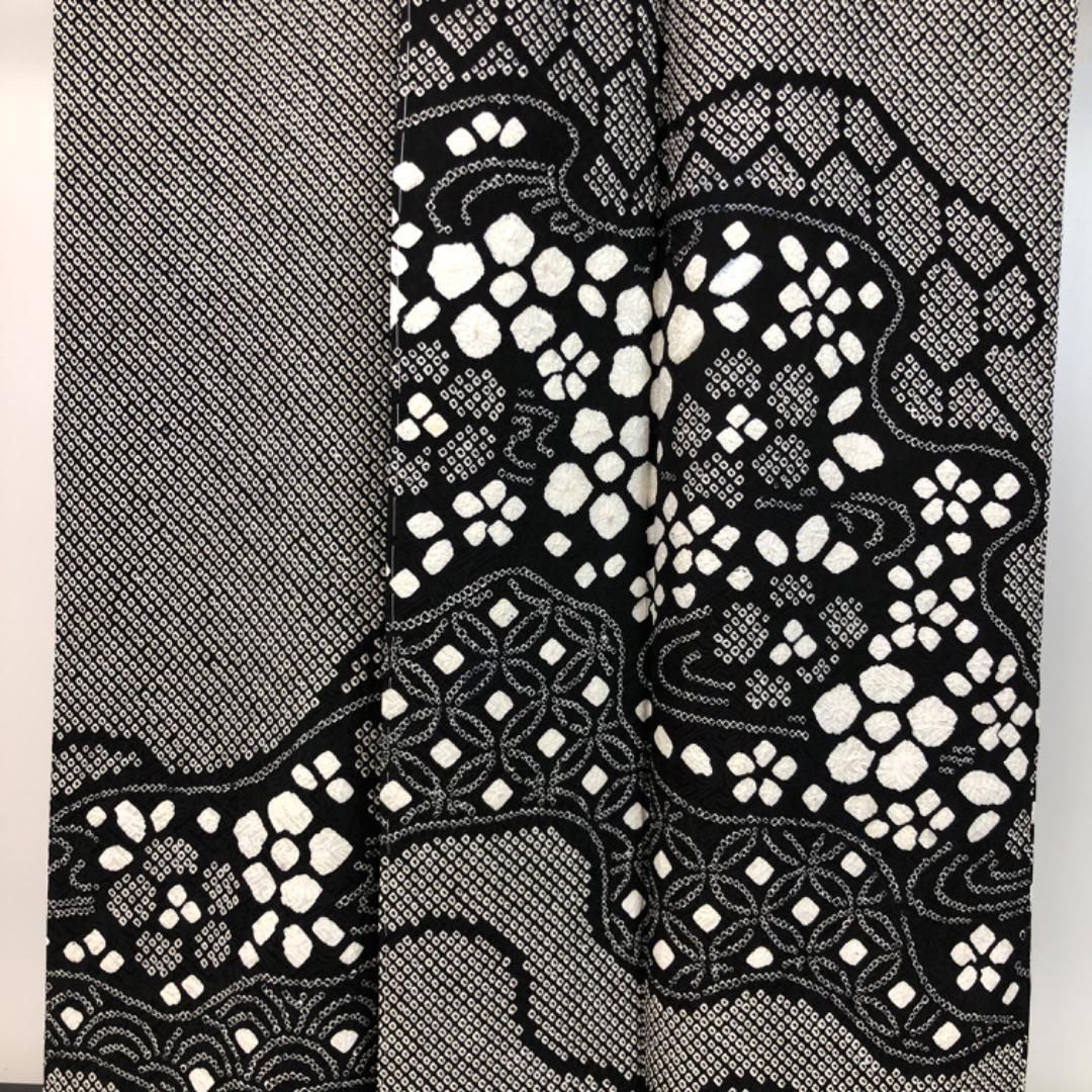 訪問着 総絞り 流水に花模様 七宝 黒色 ガード加工 しつけ糸 K-5426