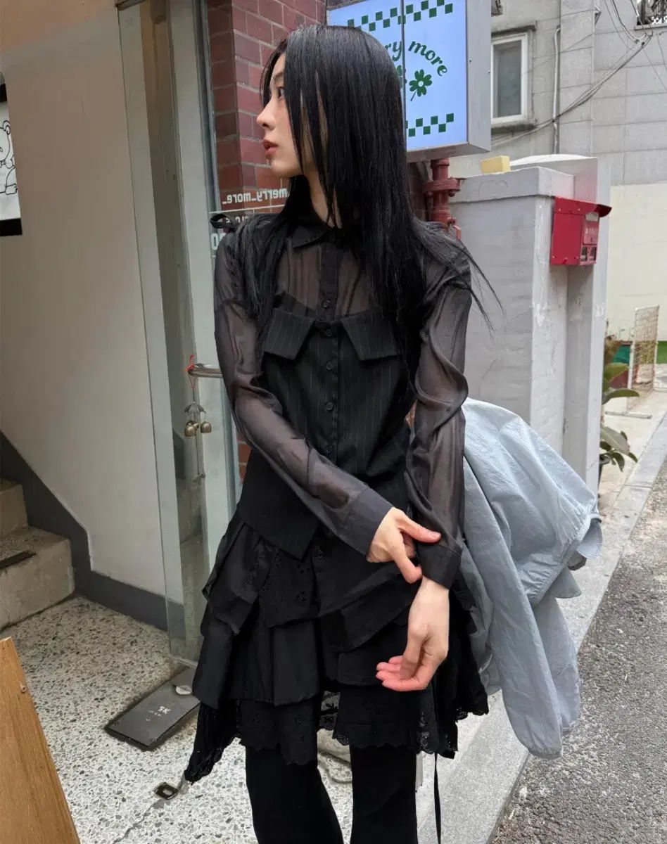 WOOHWA シースルーシャツ X ストライプ ストラップ ビスチェ トップス