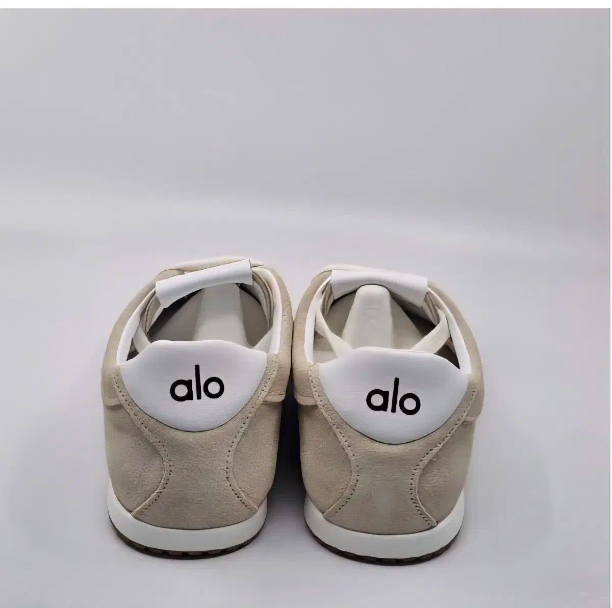 アロ スウェード