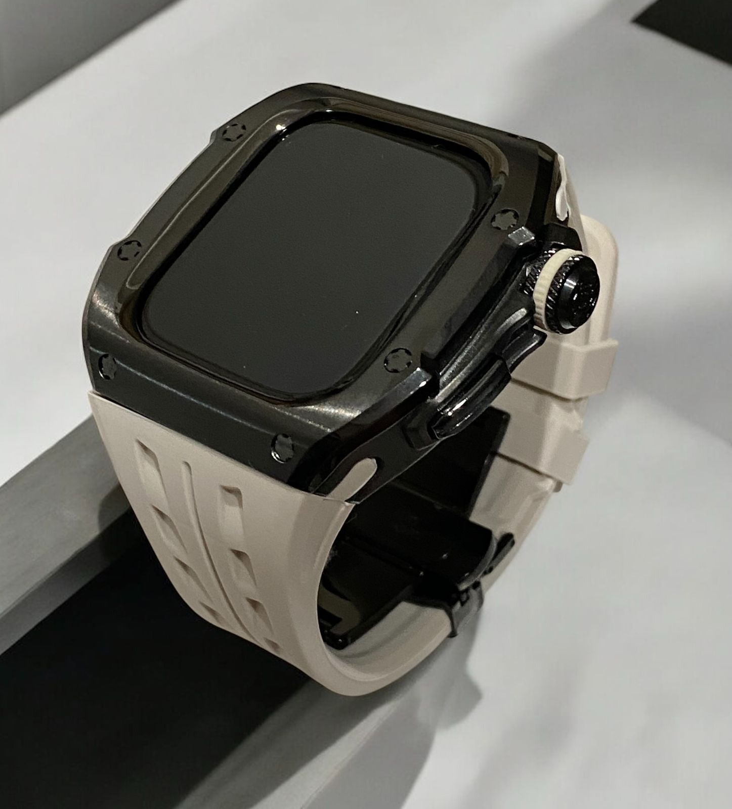 タイトル　アップルウォッチカバーケースApple Watchラバーバンドベルト メタル　26 12,324円