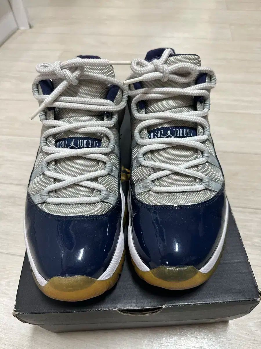 ナイキ ジョーダン 11 ジョージタウン ネイビー 265mm