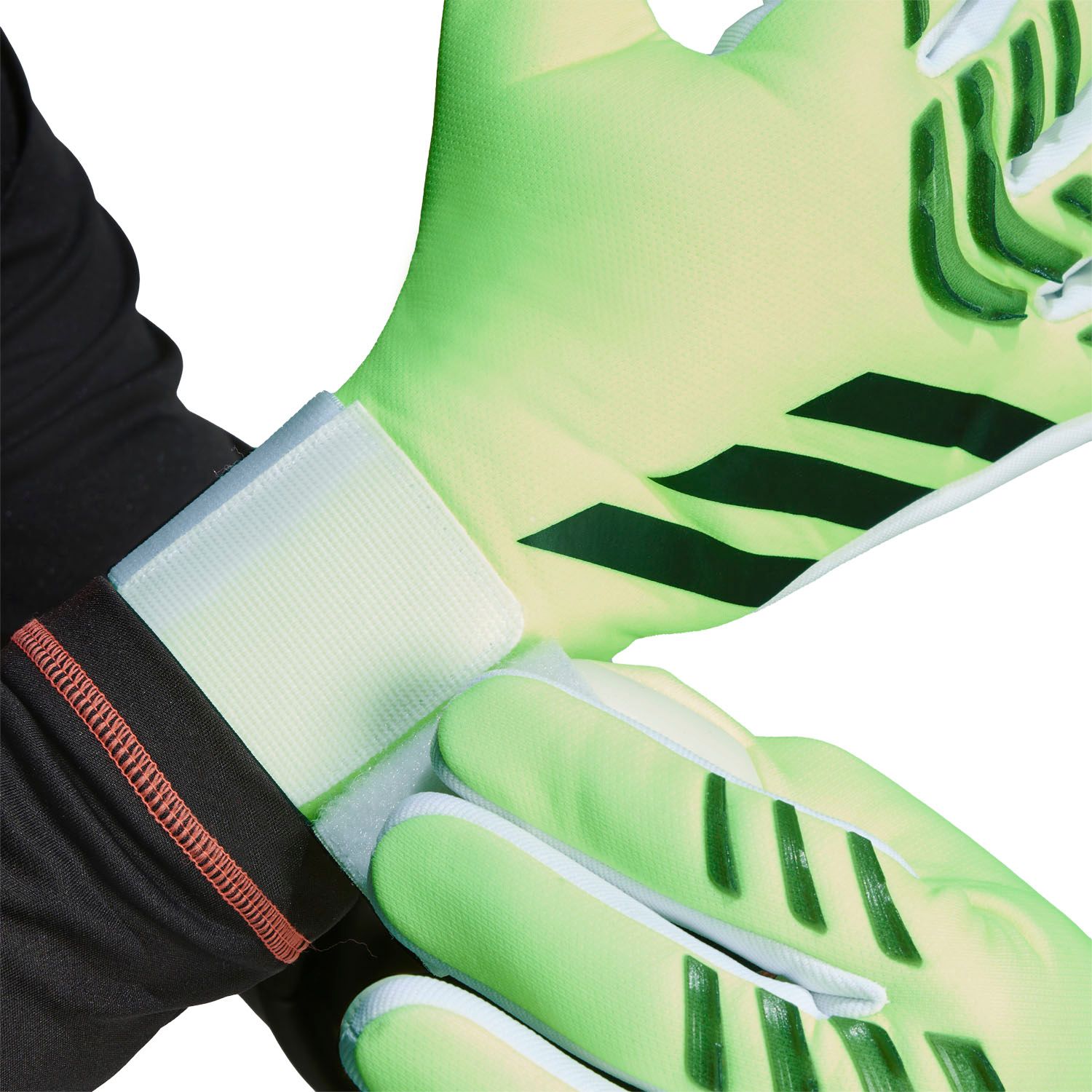 アディダス adidas