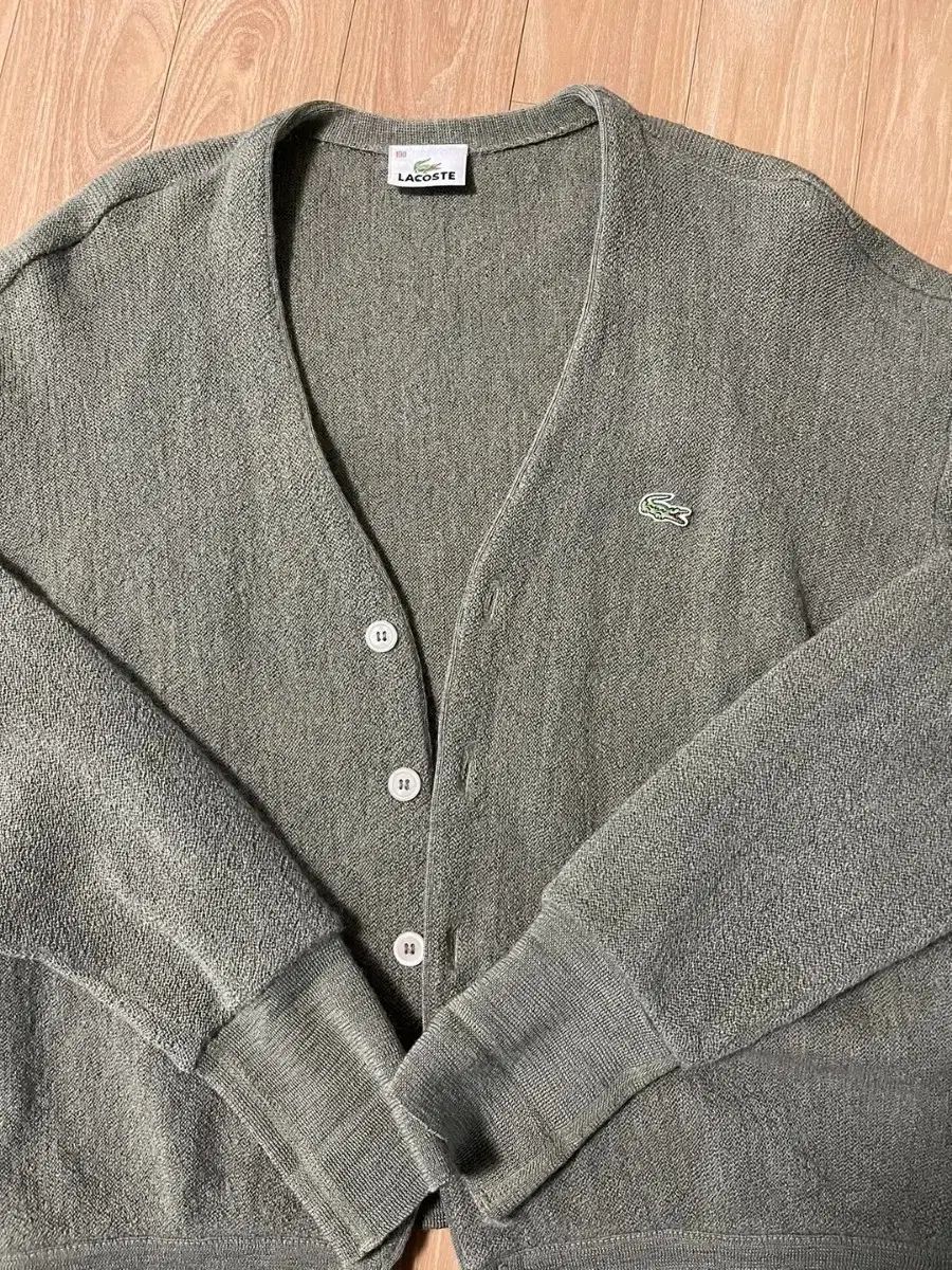 レディース LACOSTE ラコステ ウール カーディガン サイズは100です