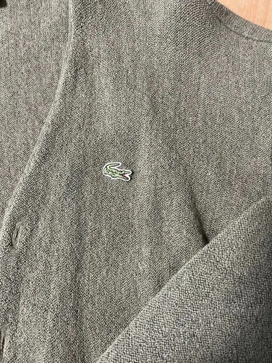  レディース LACOSTE ラコステ ウール カーディガン サイズは100です 長袖 カーディガン ボレロ アンサンブル