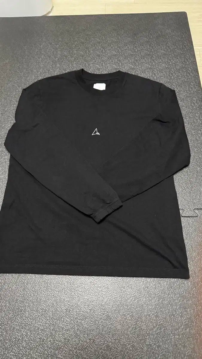 ROAハイキング ロングスリーブ Mサイズ