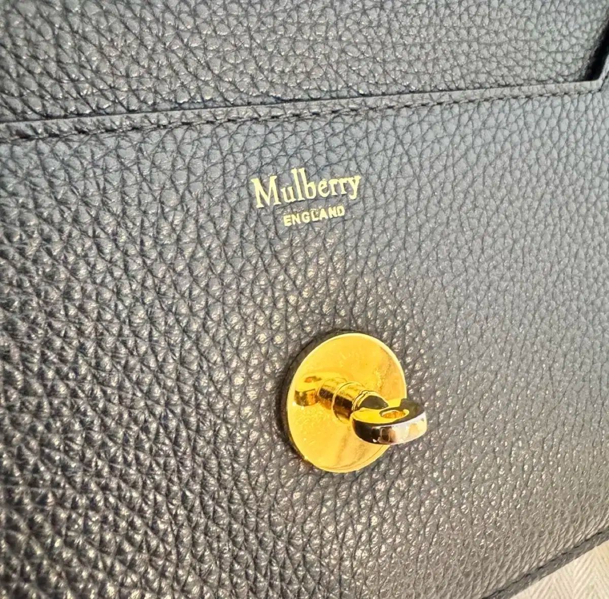 グレイン ブラック