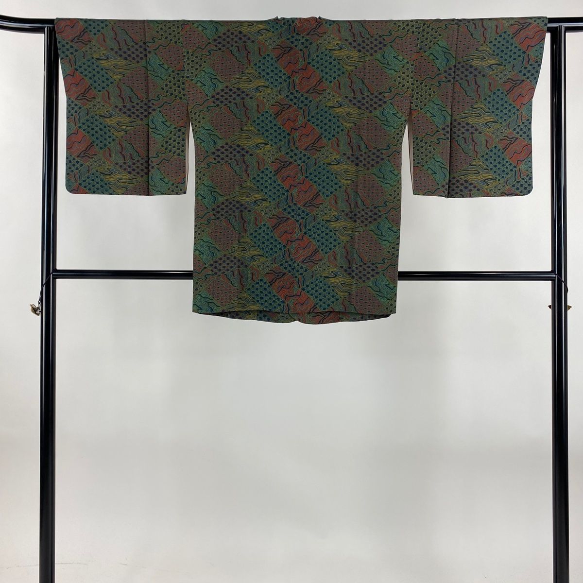 道行 身丈76cm 裄丈63cm S 和装コート 角衿 寄せ柄 松皮菱 灰緑 正絹 秀品