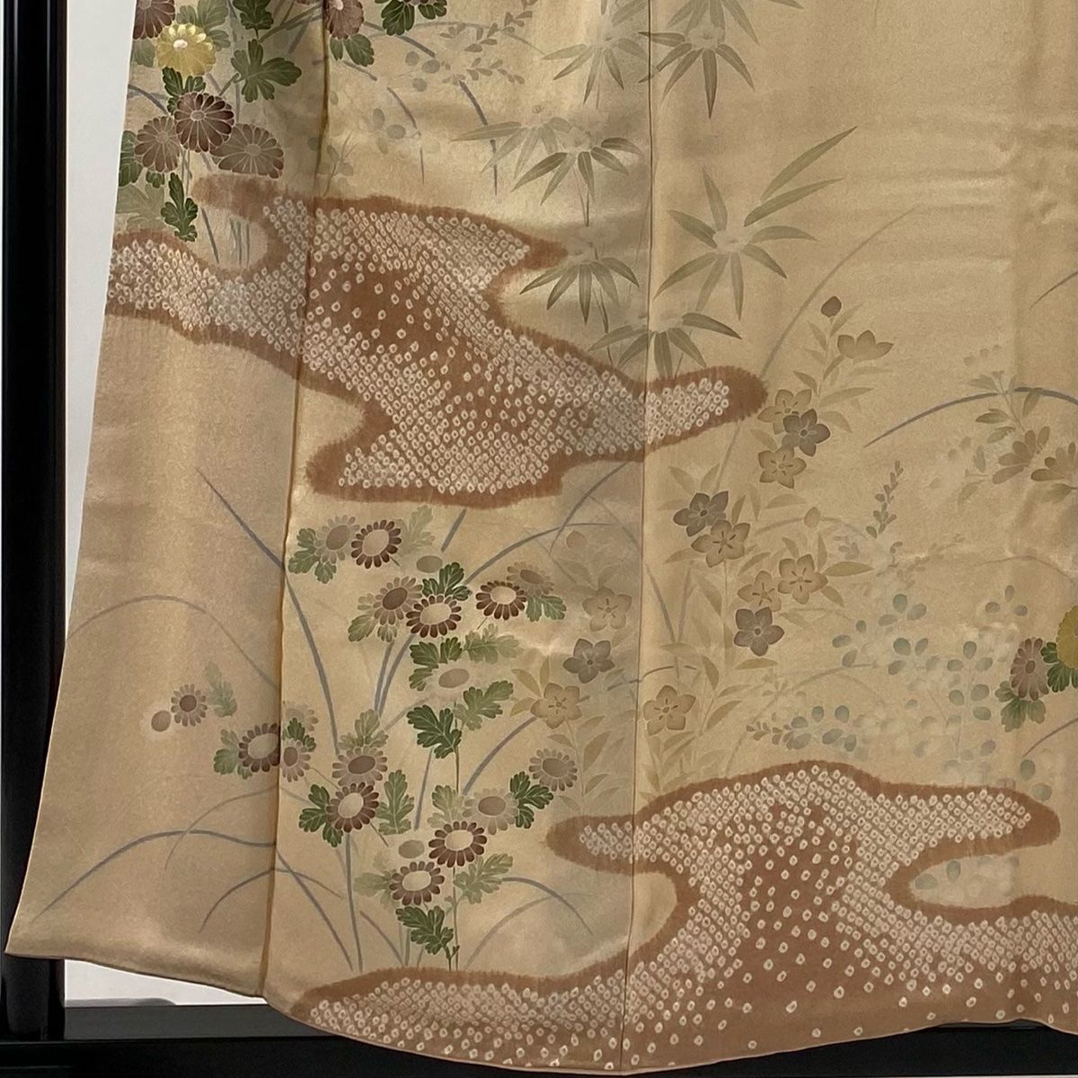 訪問着 身丈156.5cm 裄丈62cm S 袷 菊 霞 刺繍 絞り ベージュ 正絹 秀品