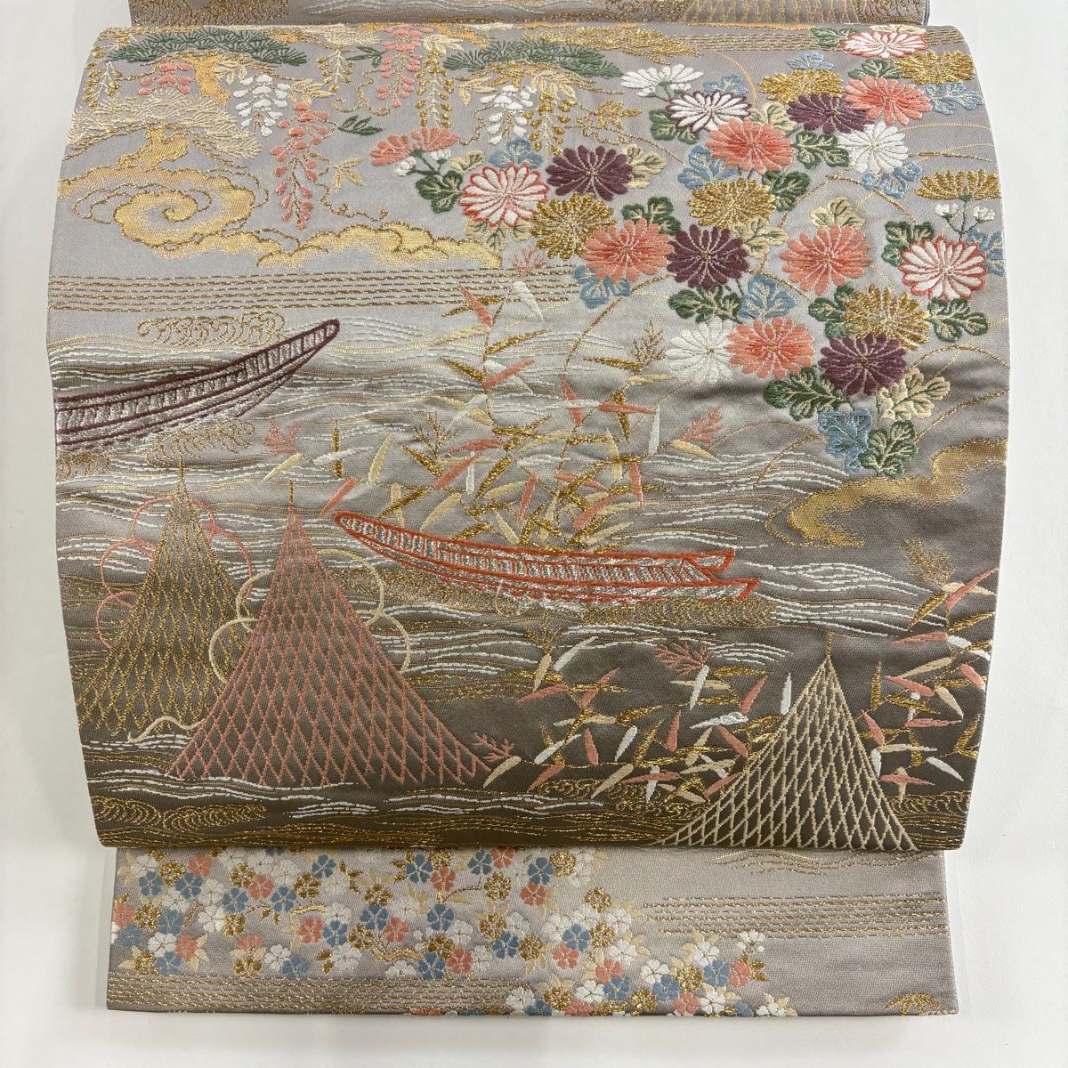 袋帯 秀品 草花 舟 刺繍 金糸 灰色 六通 正絹 【中古】 - メルカリ
