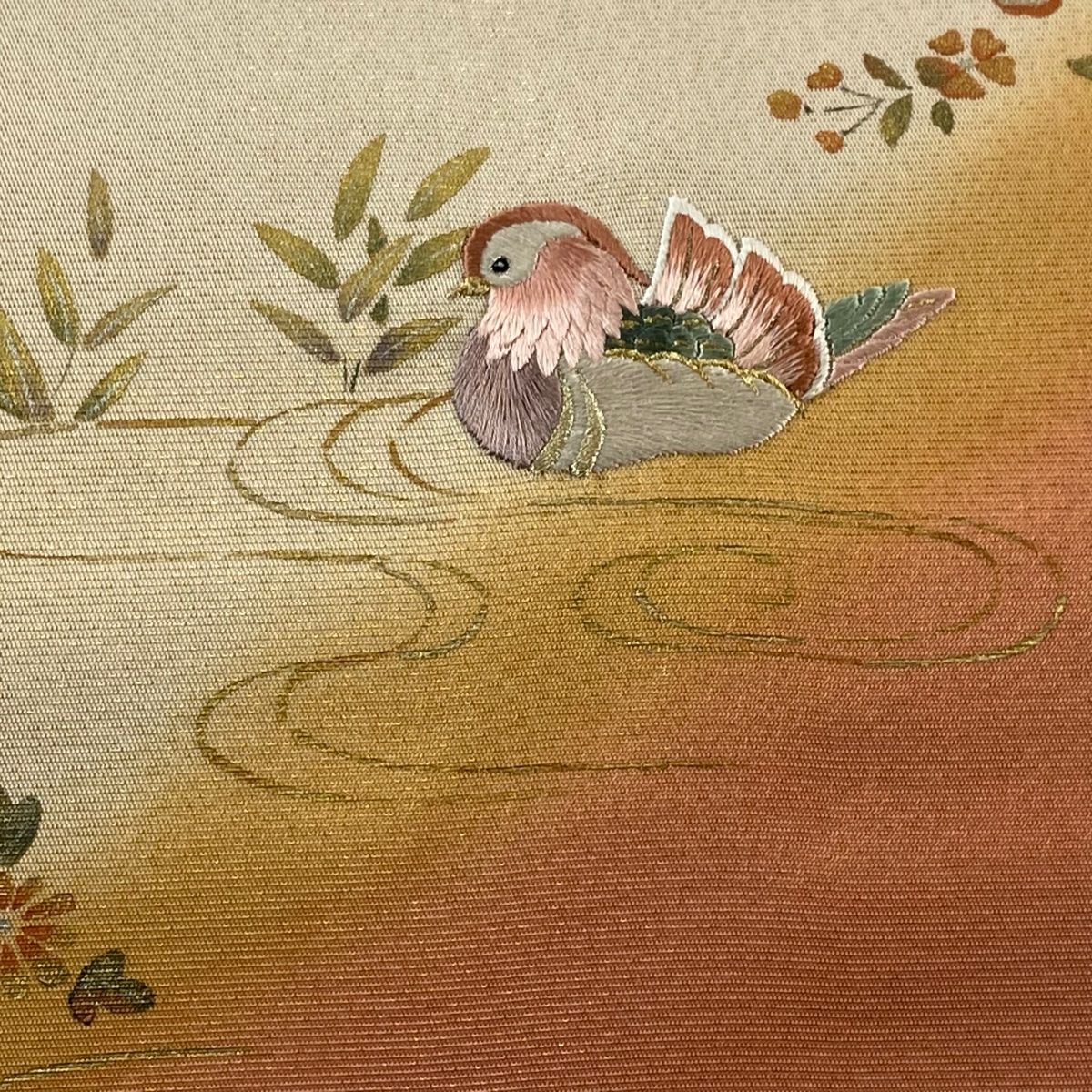 名古屋帯 秀品 鴛鴦 草花 金糸 金彩 ベージュ 正絹