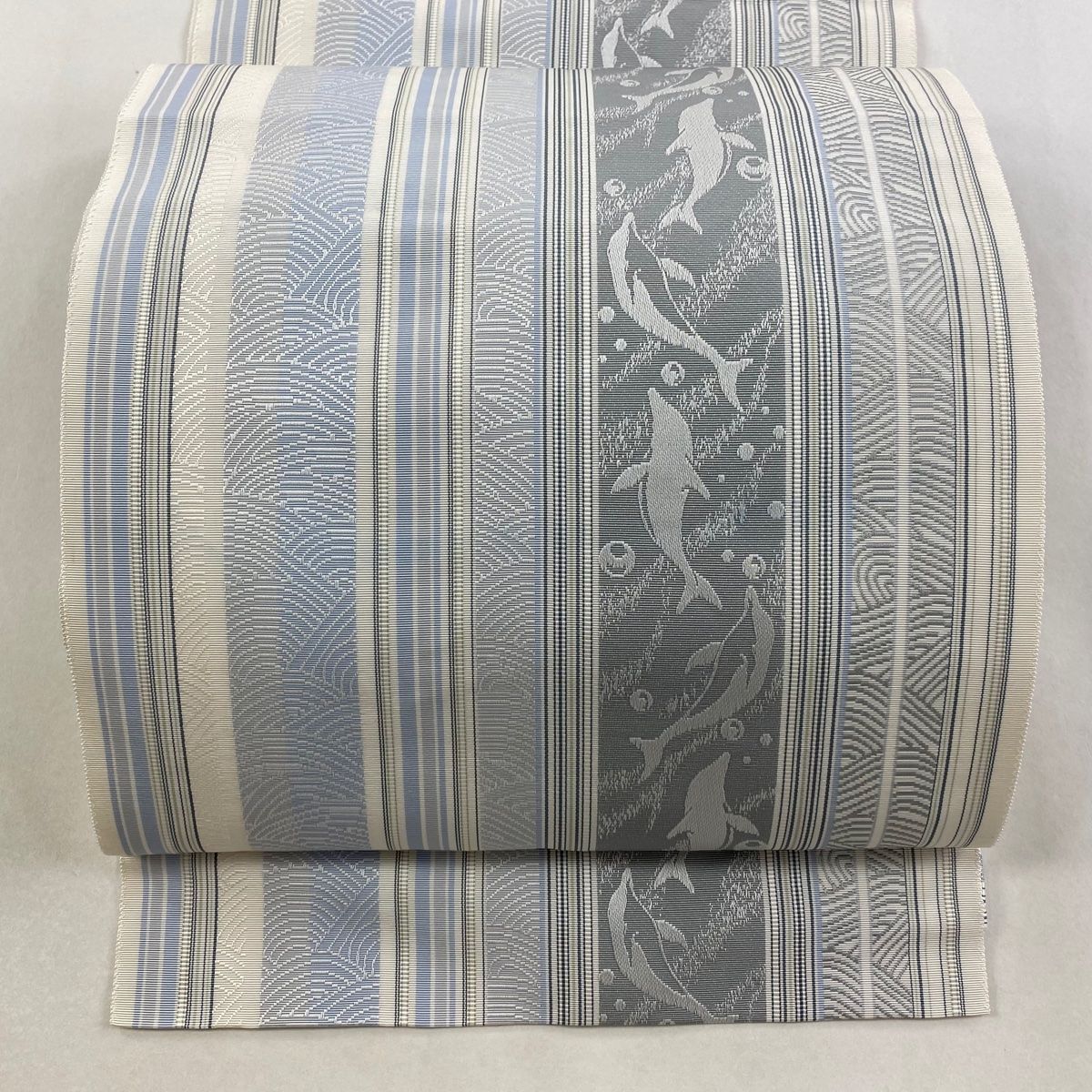 名古屋帯 八寸名古屋帯 松葉仕立て イルカ 波 水色 正絹